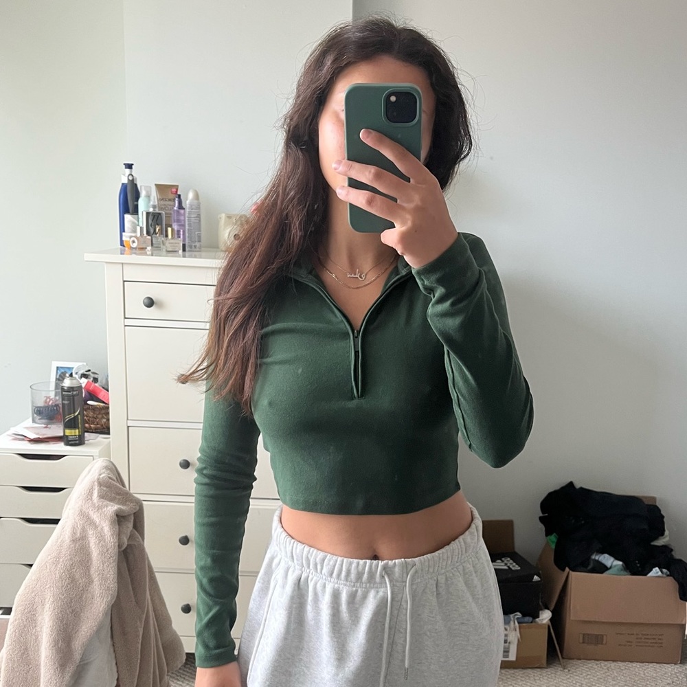 Green Aritzia Sunday Best 1/2 Zip